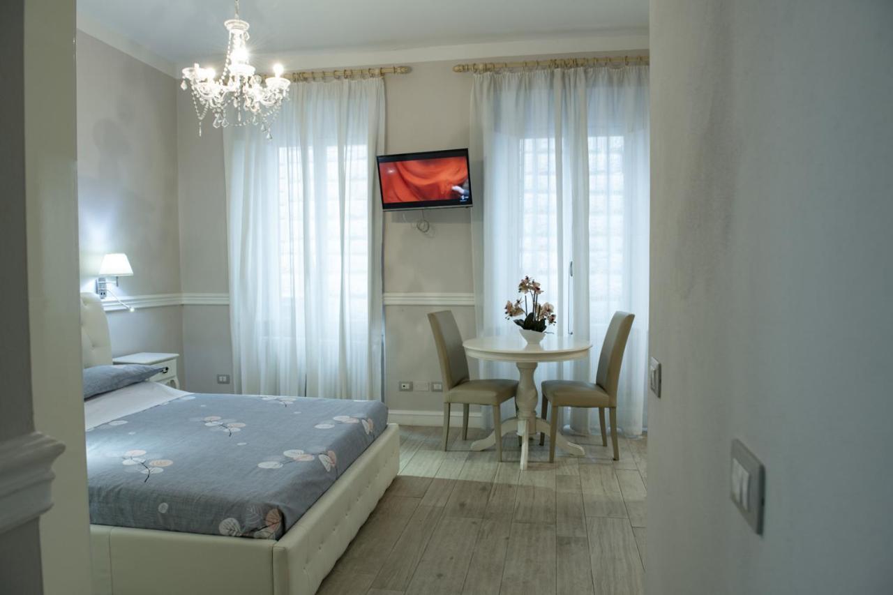 Mamo Florence - Leoni Di Firenze Apartments Buitenkant foto